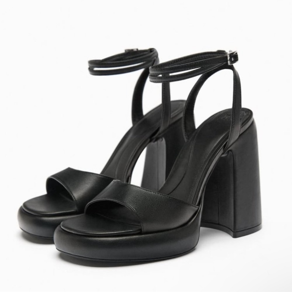ZARA HIGH-HEEL PLATFORM SANDALS
BLACK | 3307/110